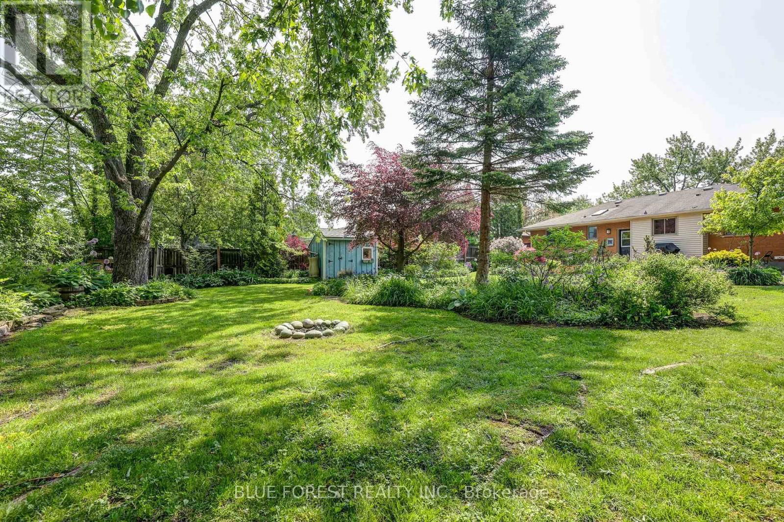 983 VALETTA STREET Image 47
