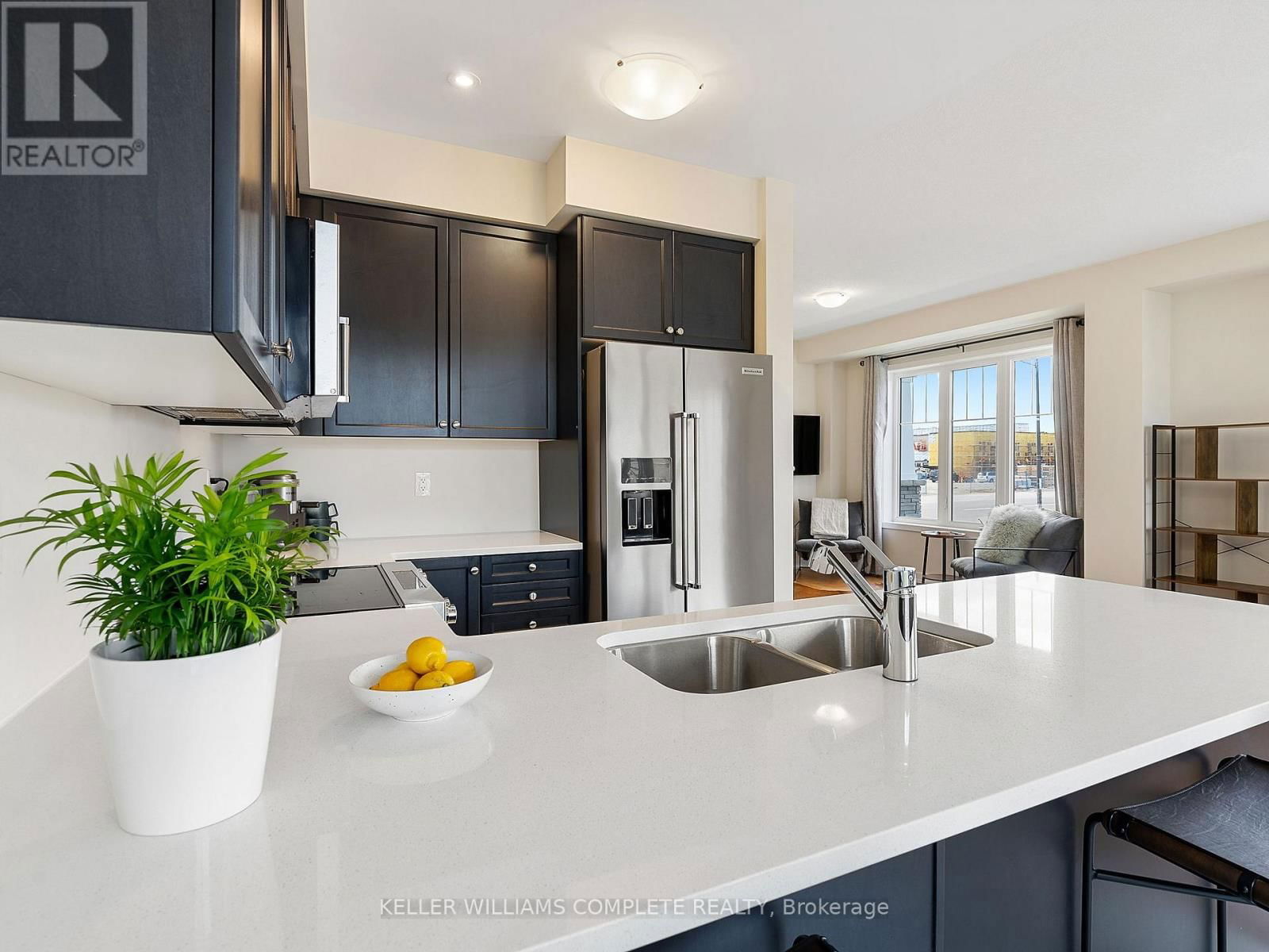 170 WHITHORN CRESCENT Image 22