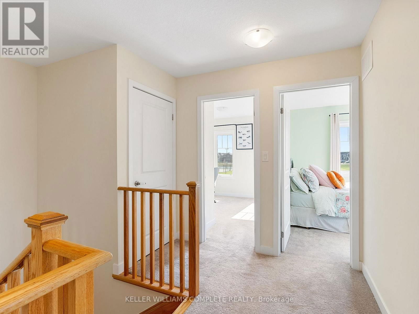 170 WHITHORN CRESCENT Image 24