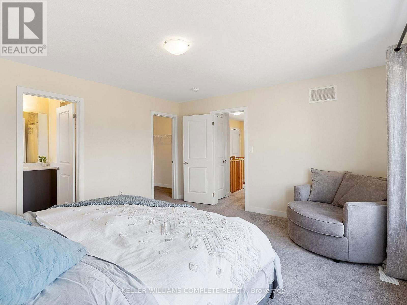 170 WHITHORN CRESCENT Image 36