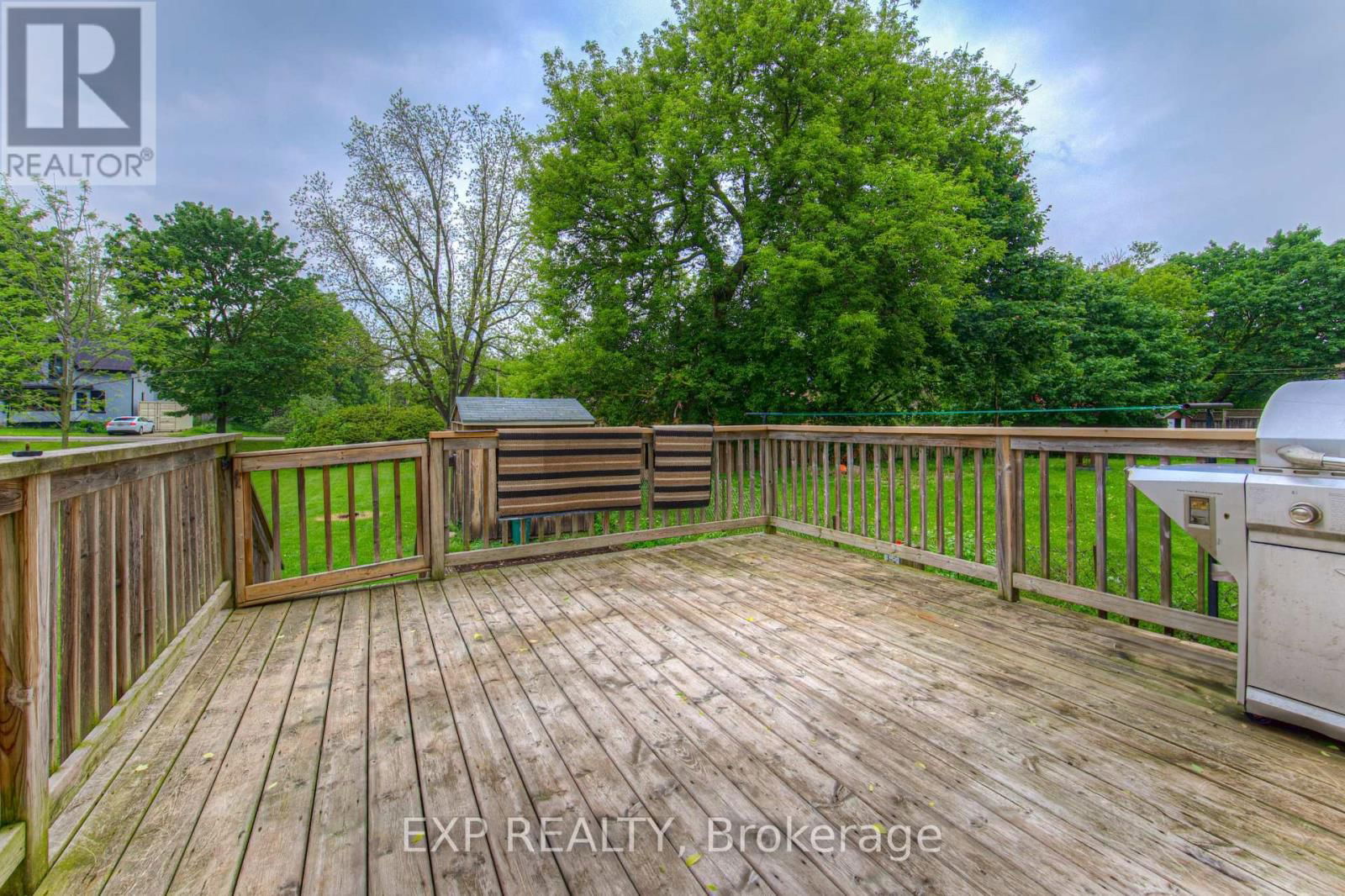 33 MCGIVERN STREET Image 32