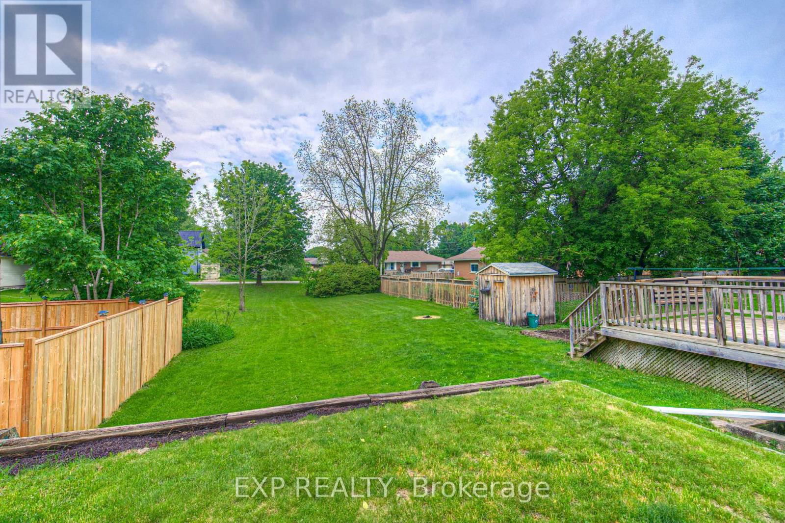 33 MCGIVERN STREET Image 35