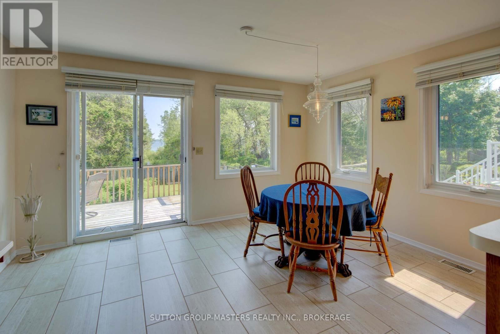 47 BAYSHORE DRIVE Image 12