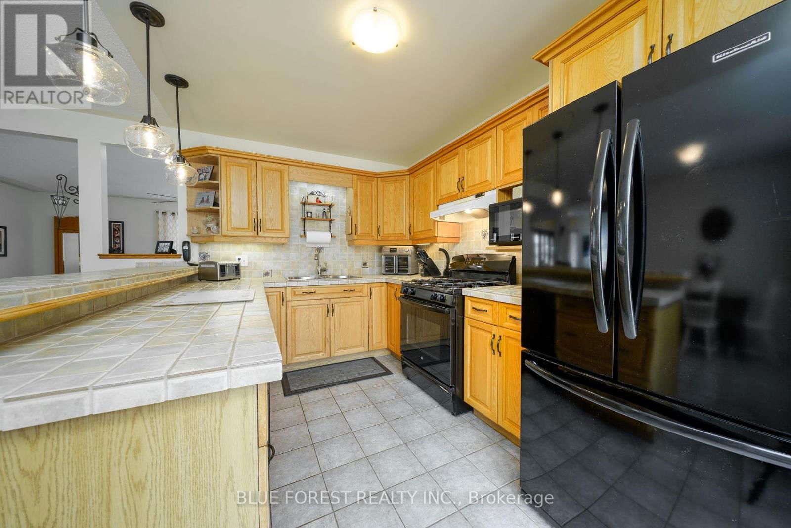 1 THISTLE STREET Image 15