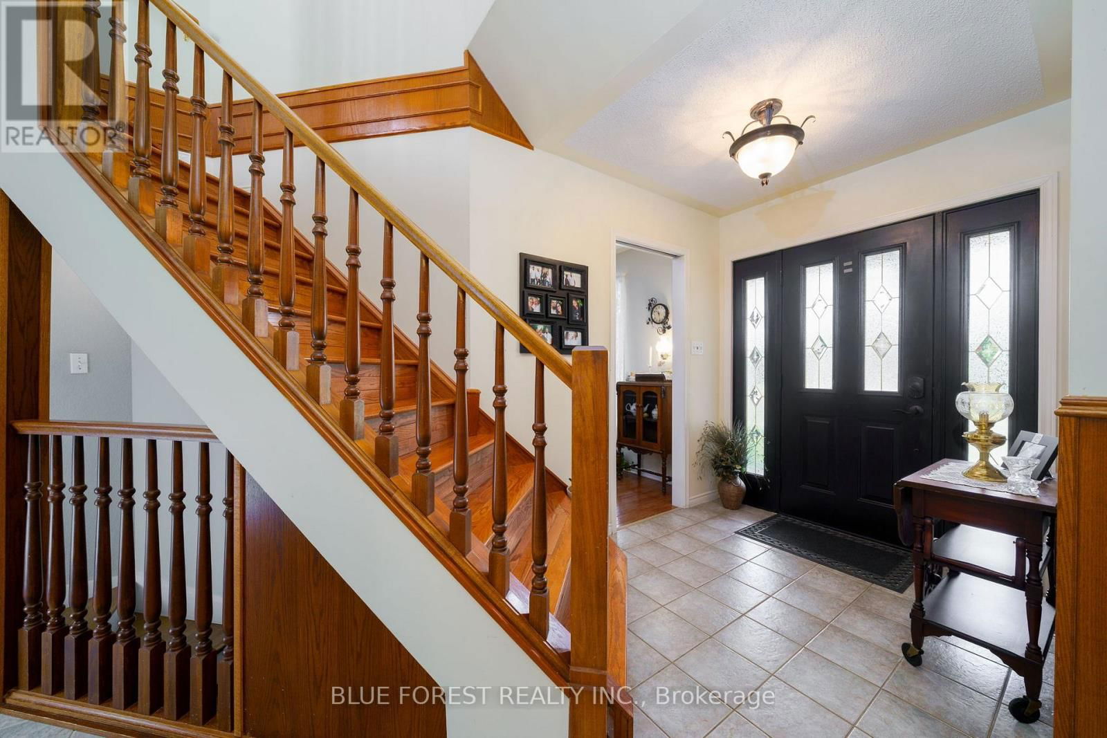 1 THISTLE STREET Image 8