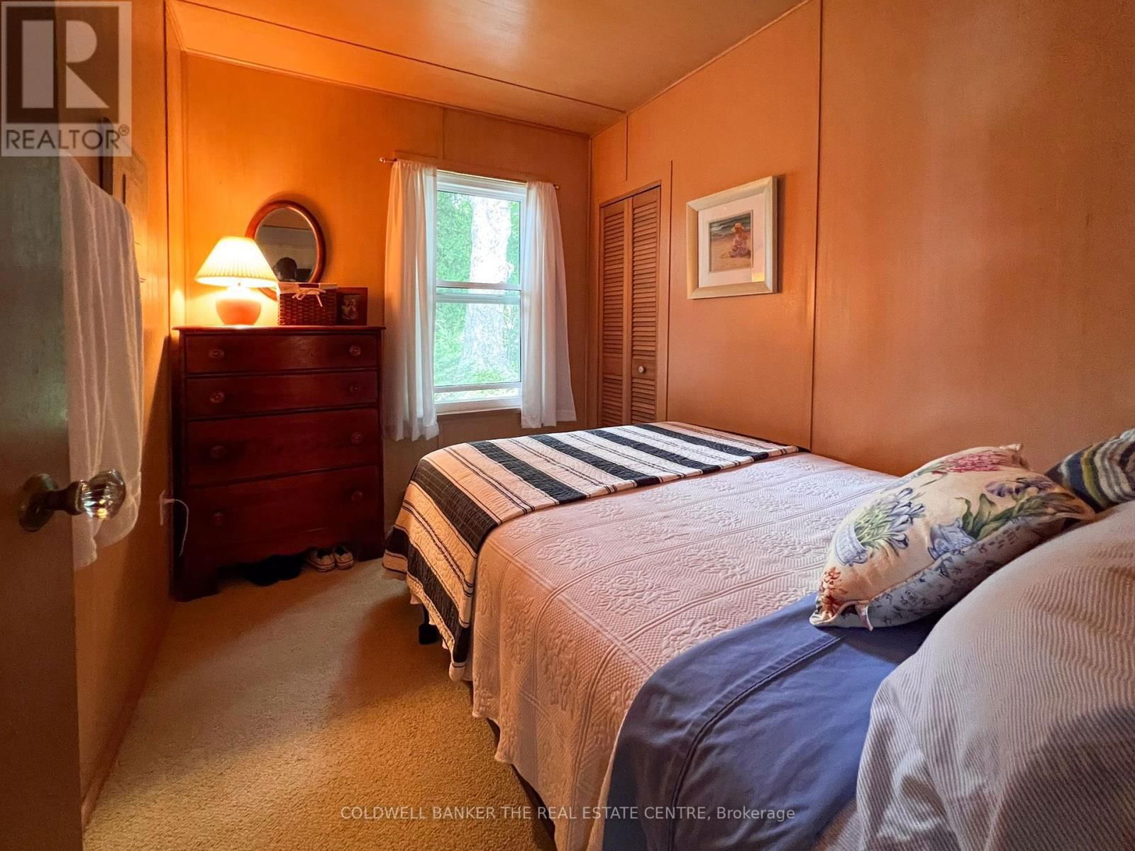 85 GROVE ROAD Image 27