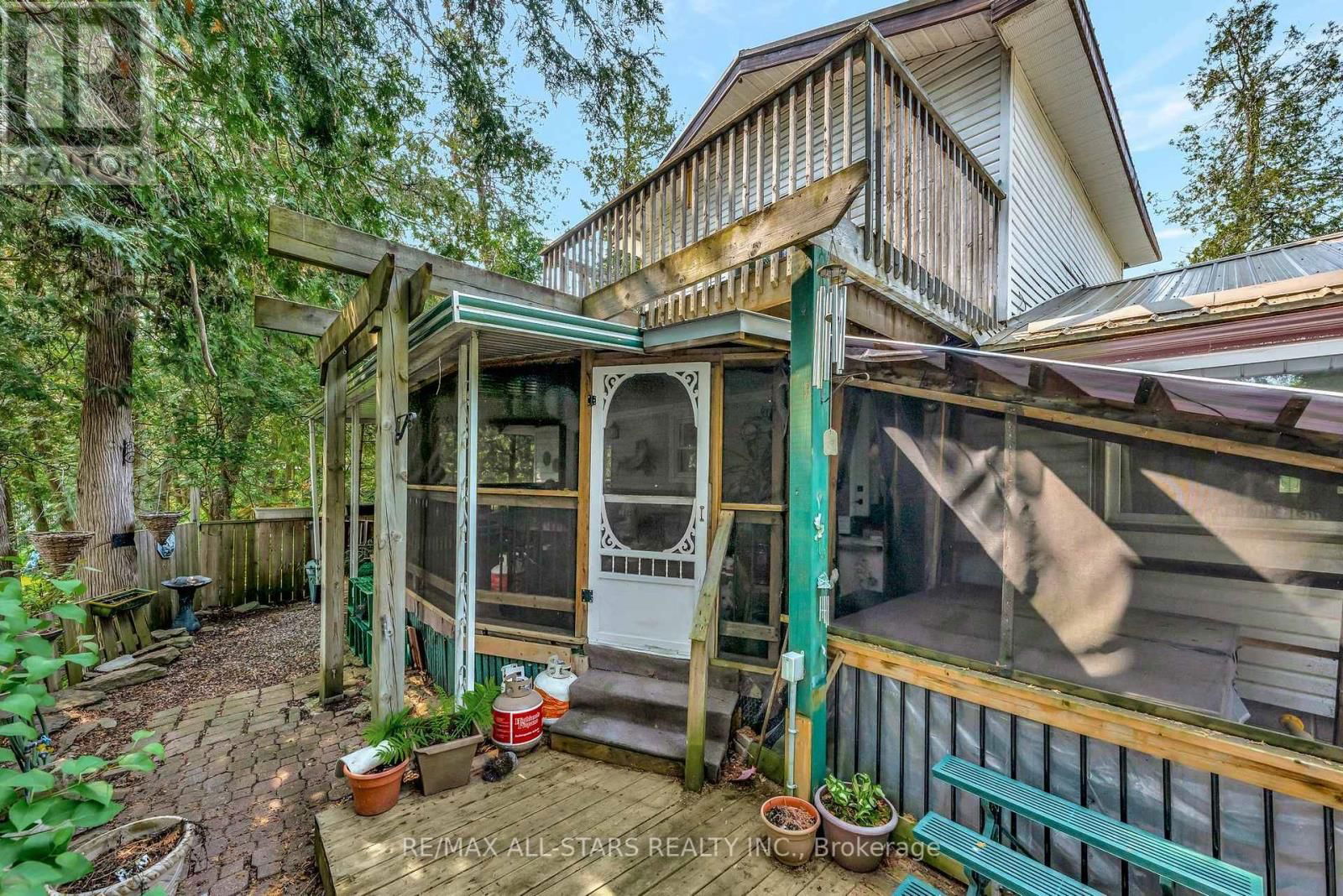 14 WYCHWOOD DRIVE EAST Image 30