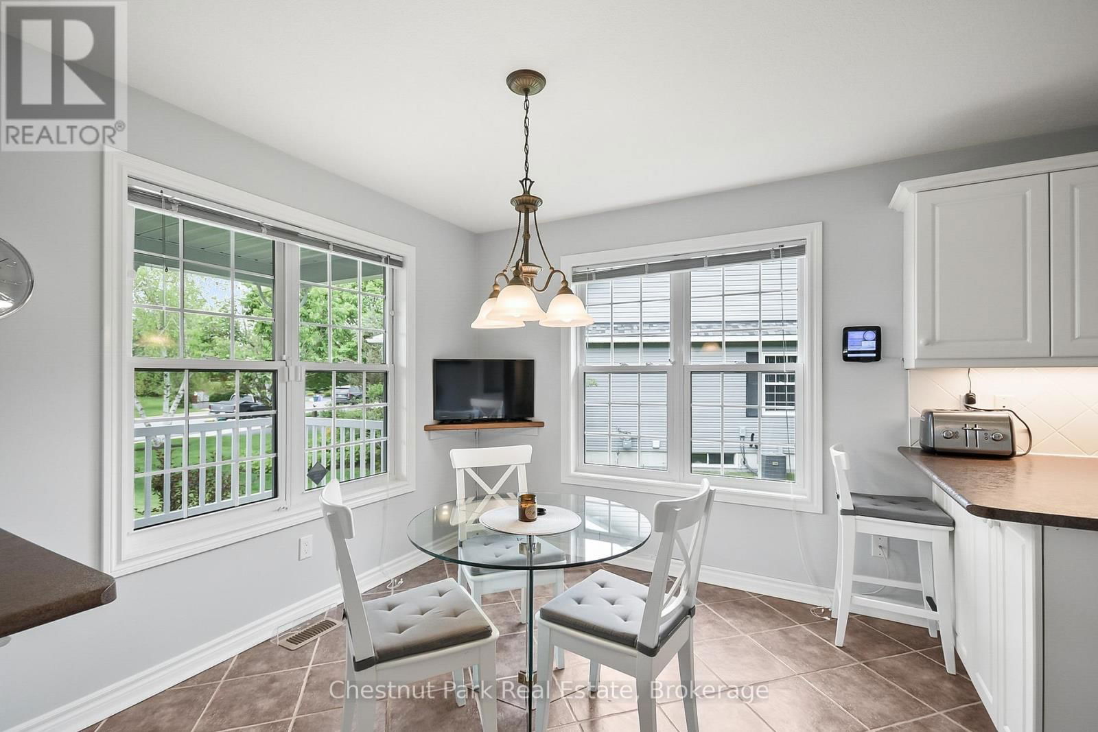 69 EWING STREET Image 11
