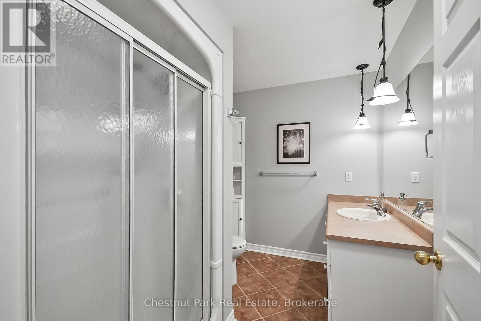69 EWING STREET Image 20