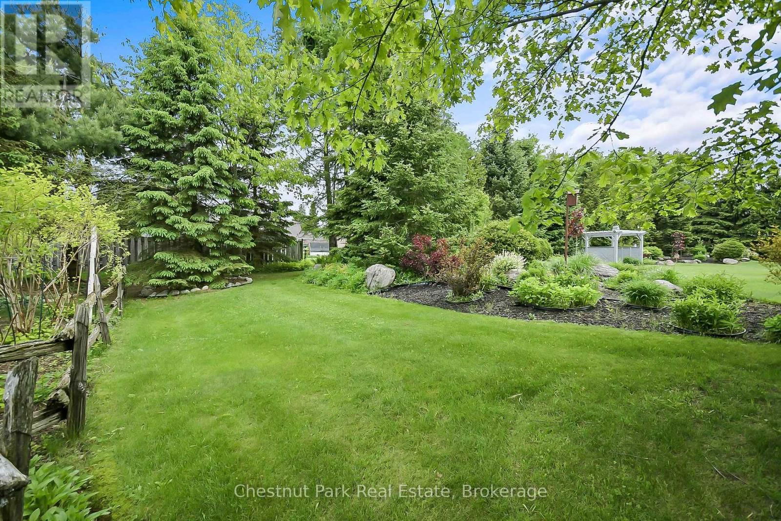 69 EWING STREET Image 39