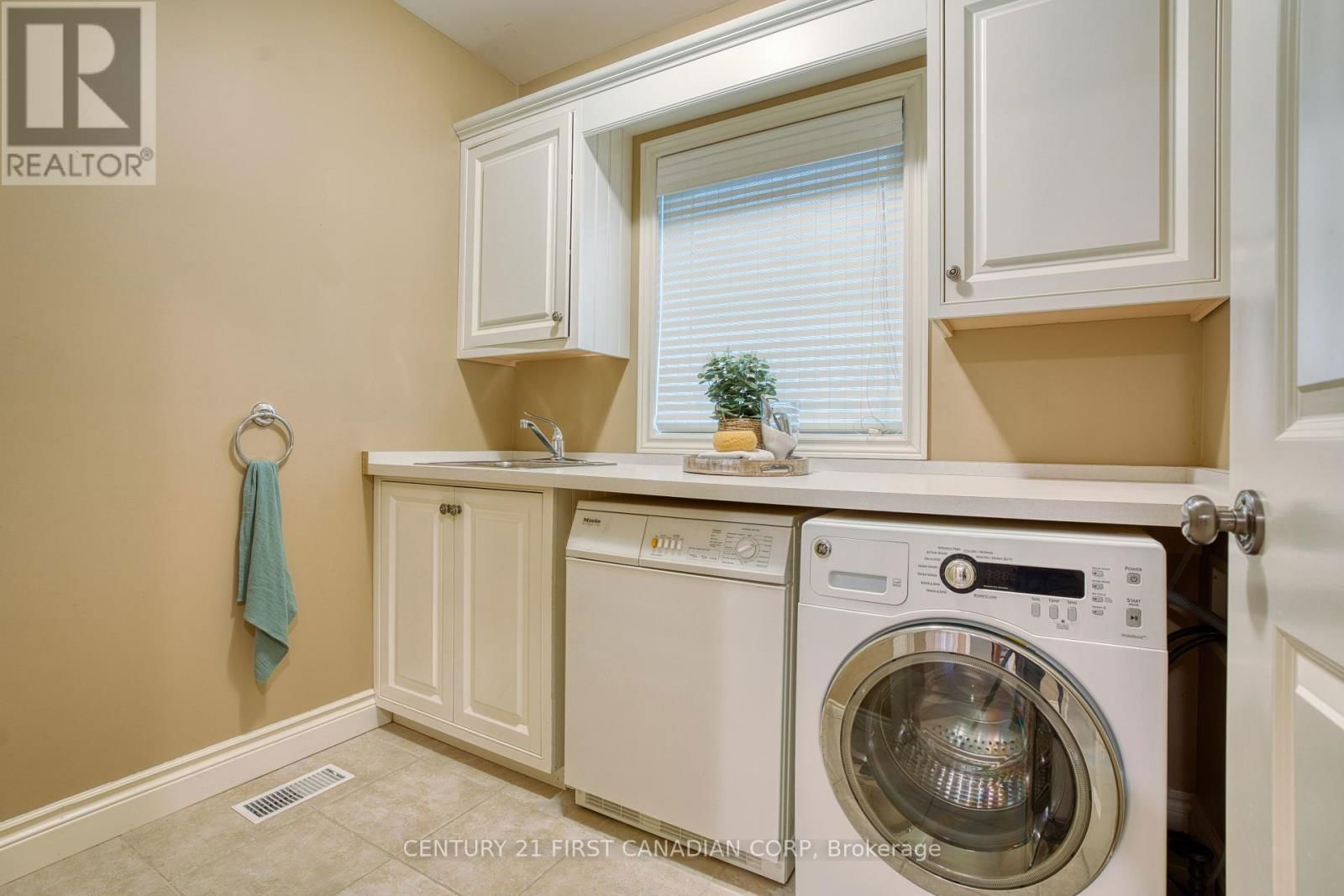 540 MCGARRELL PLACE Image 47