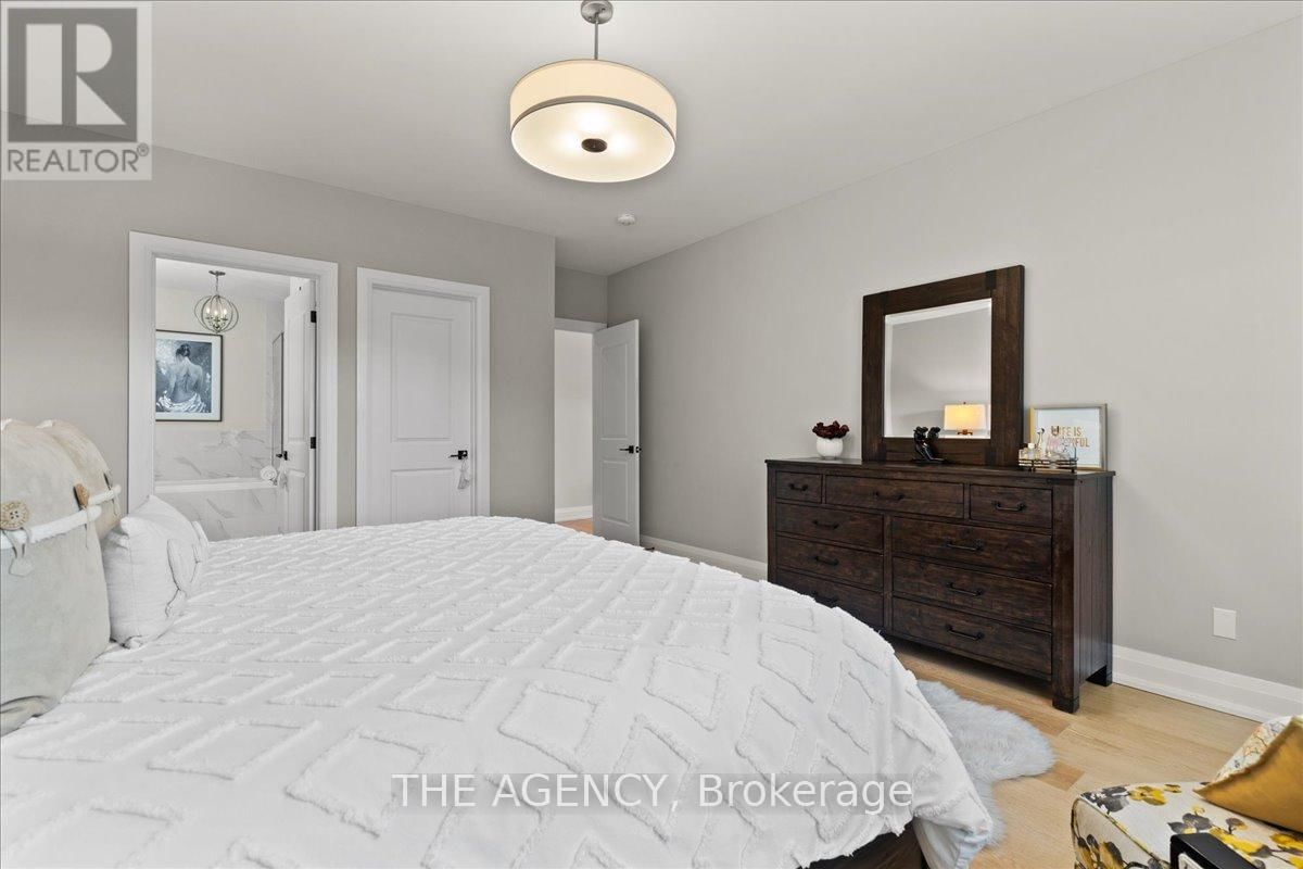 302 - 5 WOOD HAVEN DRIVE Image 22
