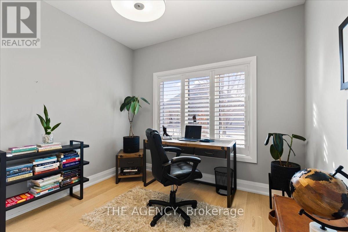 302 - 5 WOOD HAVEN DRIVE Image 27
