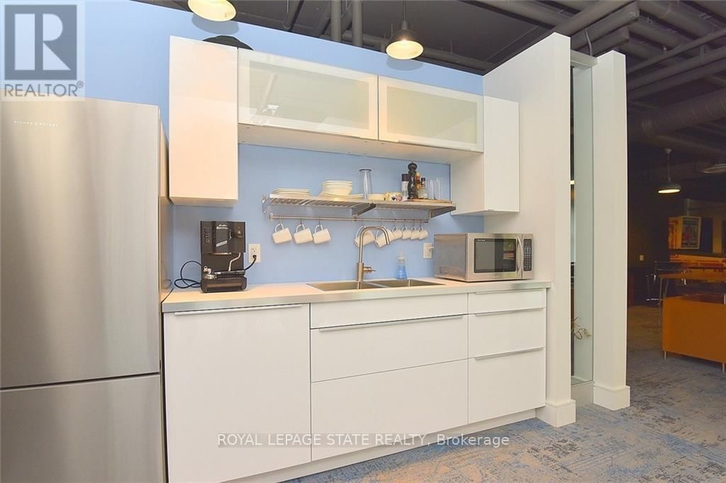 201 - 181 JAMES STREET NORTH Image 15