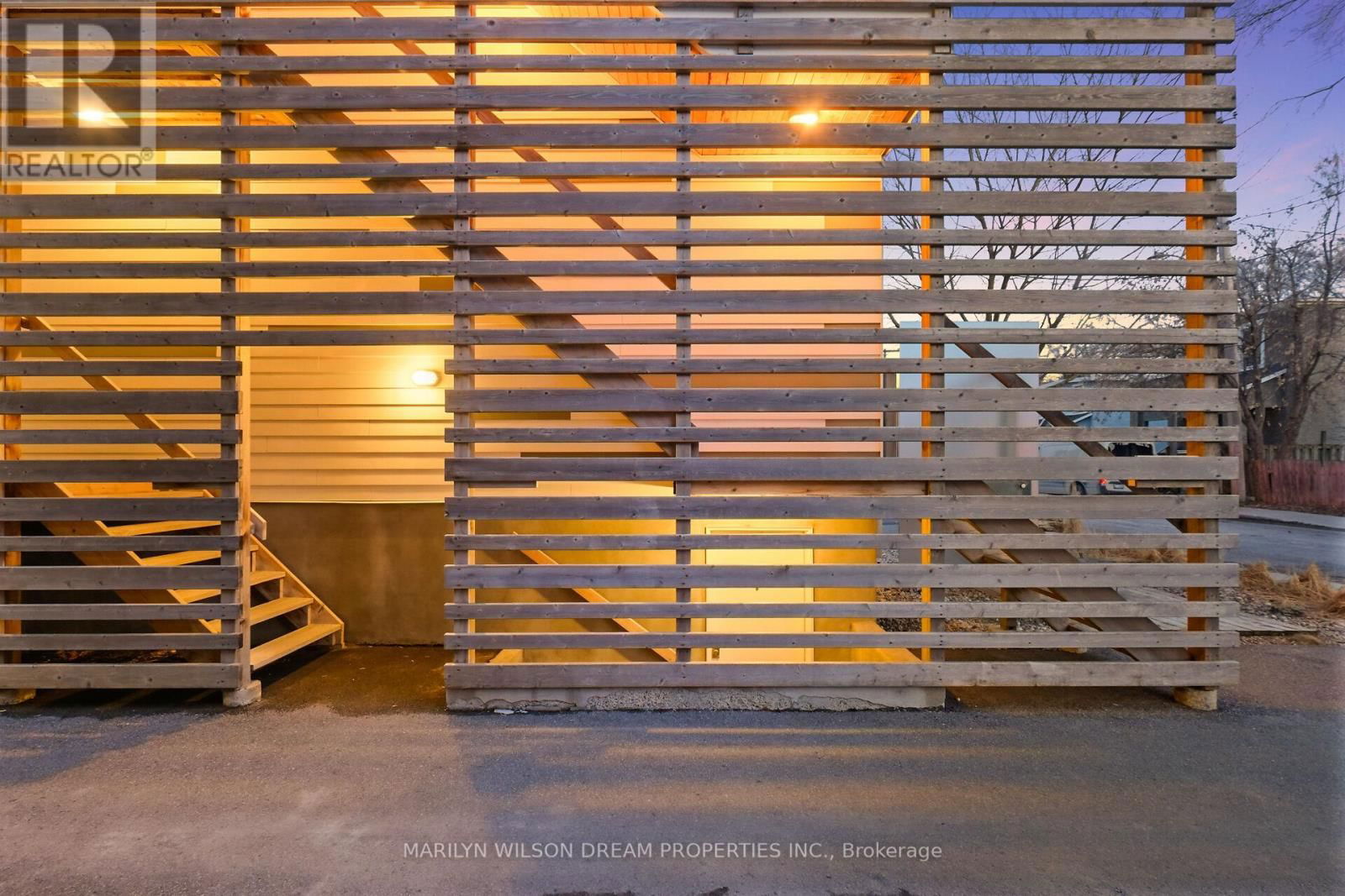 67 PINHEY STREET Image 3
