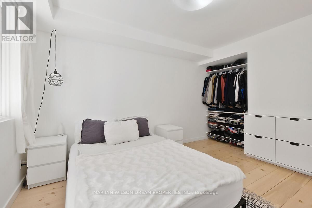 67 PINHEY STREET Image 37