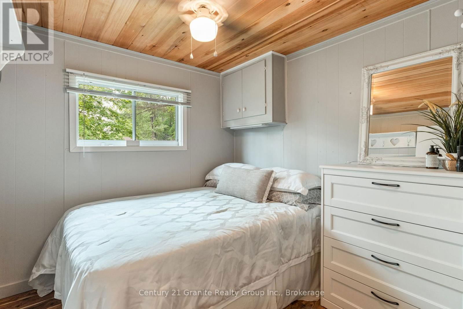 13 BIRCHLEAF DRIVE Image 18