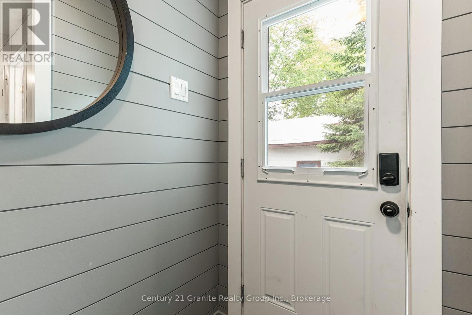 13 BIRCHLEAF DRIVE Image 22