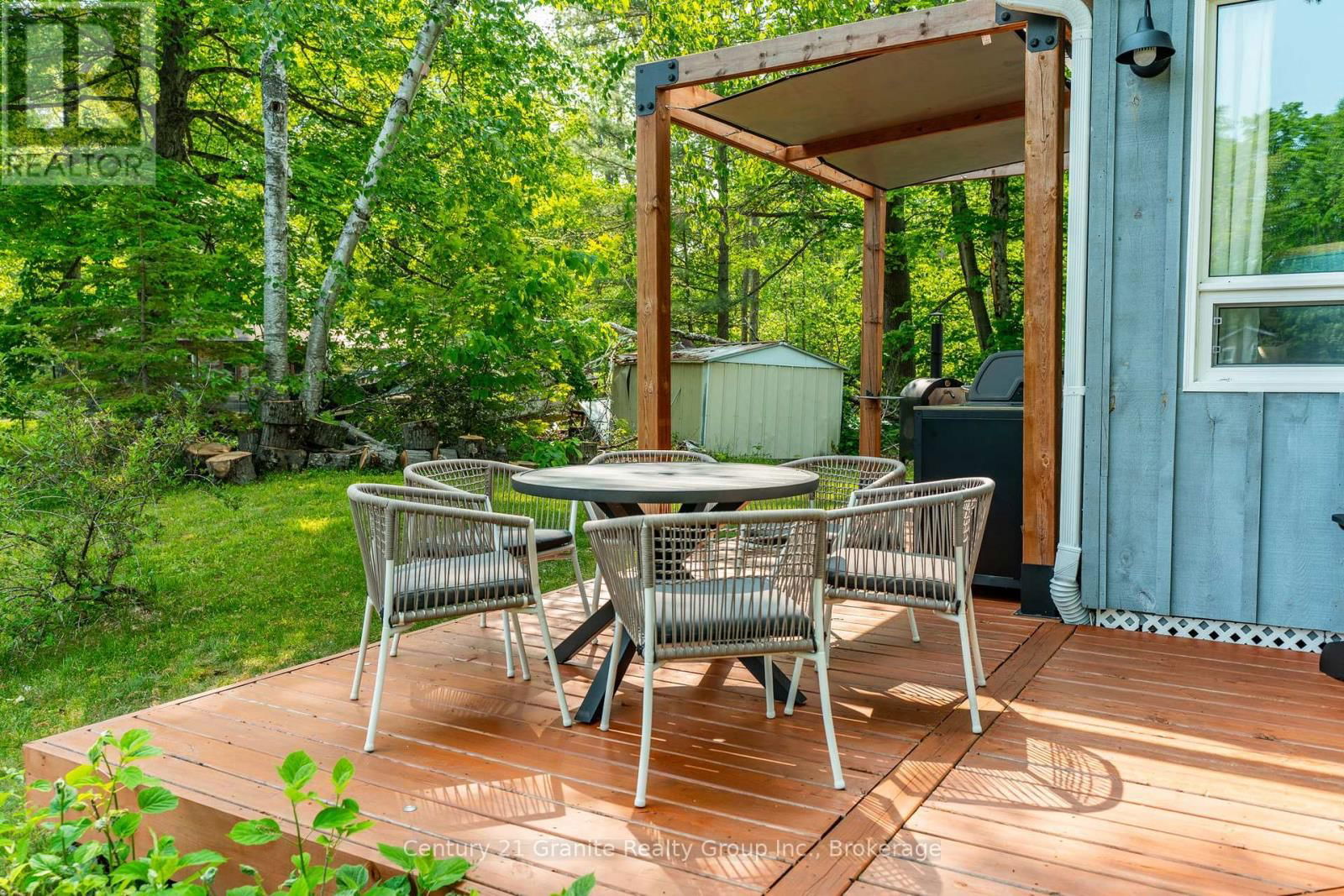 13 BIRCHLEAF DRIVE Image 32