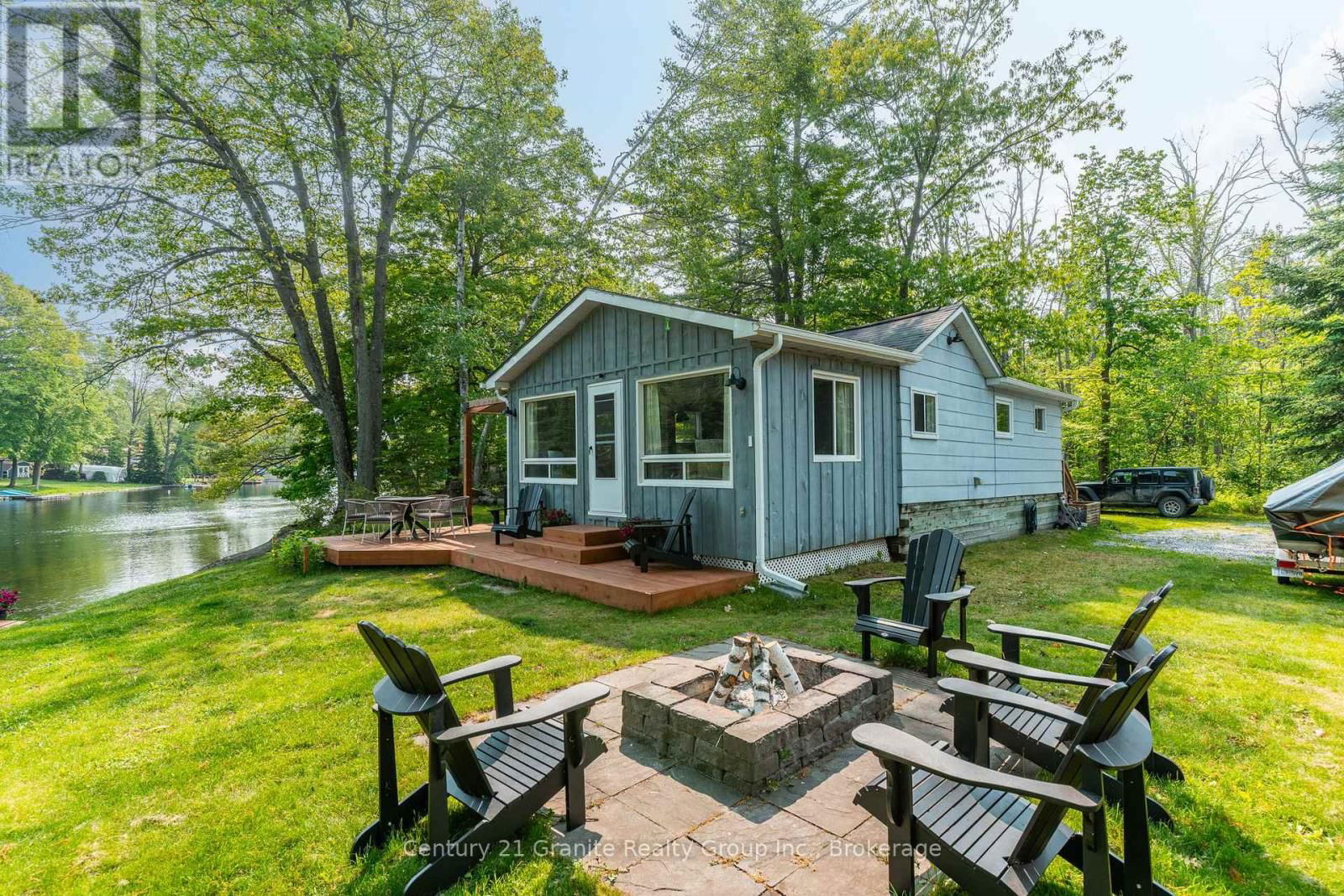 13 BIRCHLEAF DRIVE Image 35