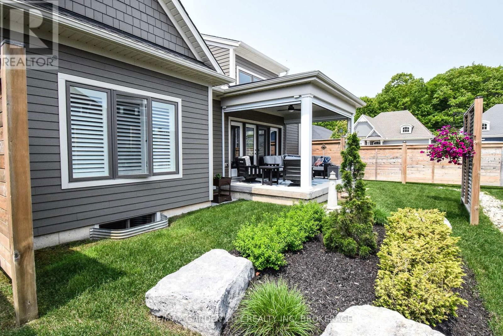 2 SASSAFRAS ROW Image 38