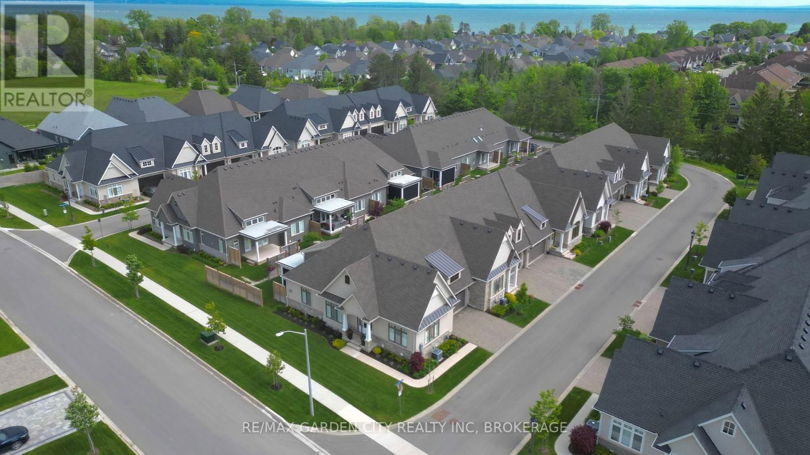2 SASSAFRAS ROW Image 44
