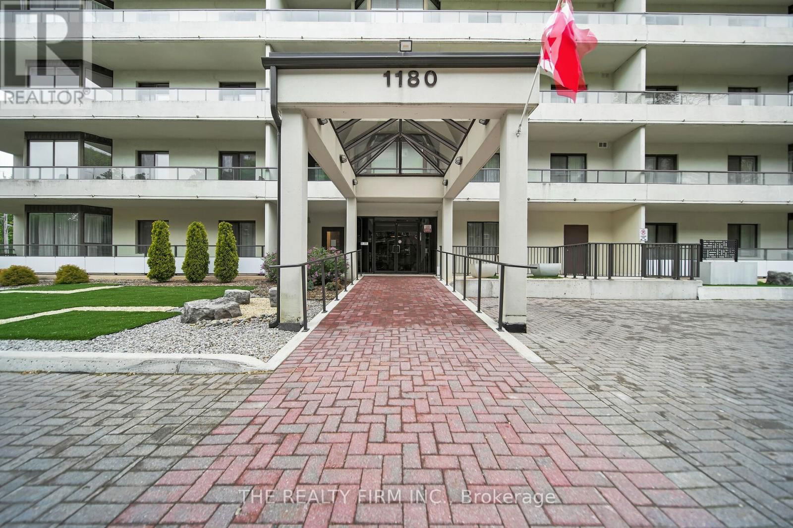 708 - 1180 COMMISSIONERS ROAD WEST Image 39