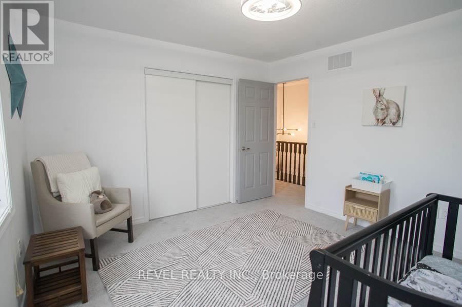 9 WALDIE CRESCENT Image 26