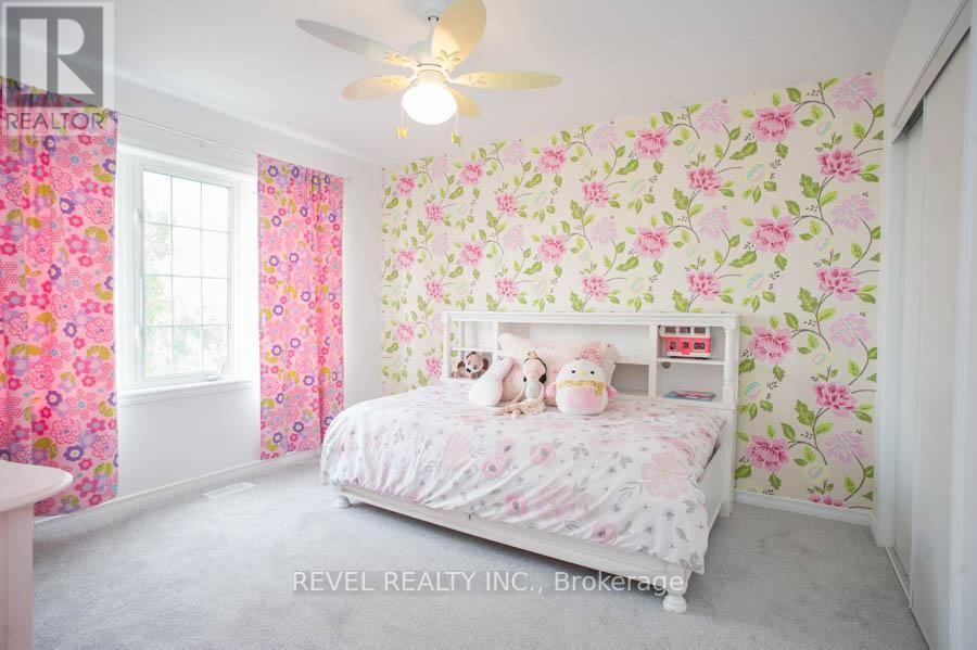9 WALDIE CRESCENT Image 30