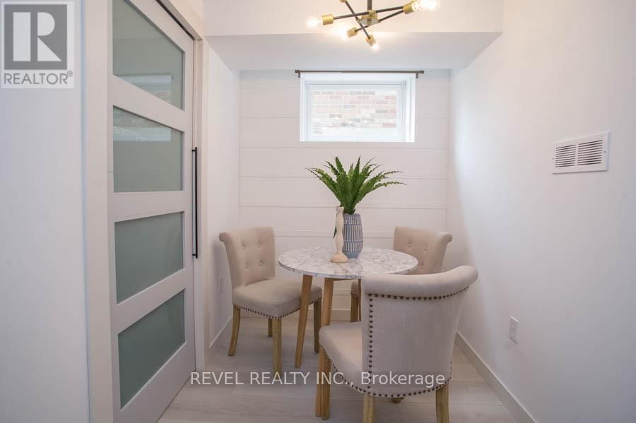 9 WALDIE CRESCENT Image 47