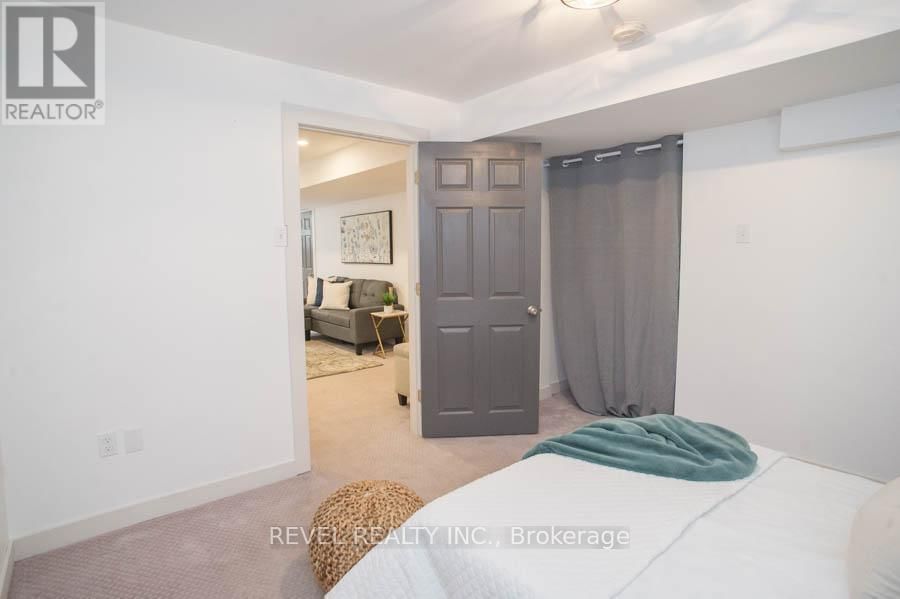 9 WALDIE CRESCENT Image 49