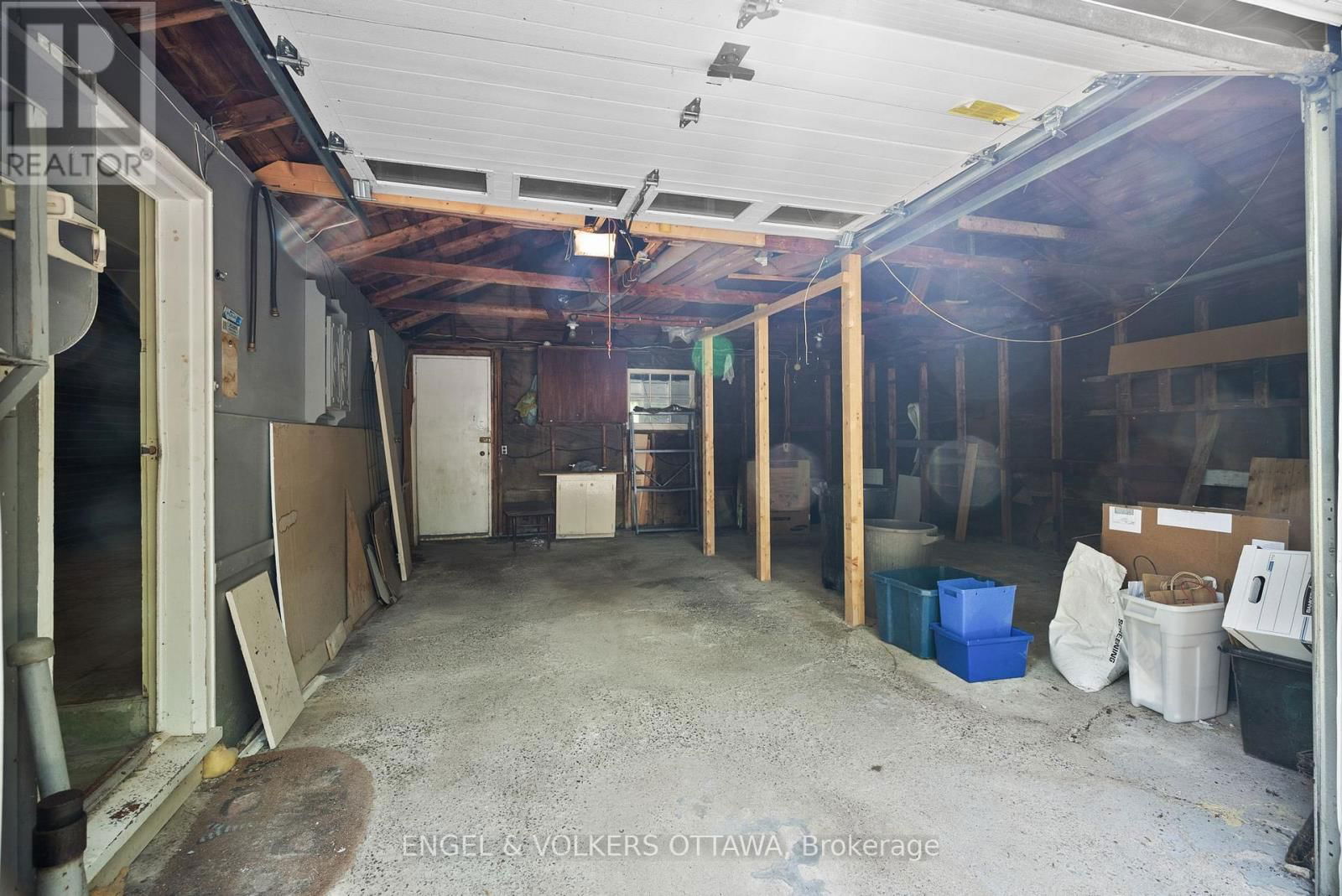 803 RIVER ROAD Image 31