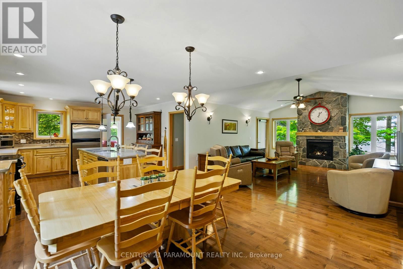 276 JEFFREY ROAD NORTH Image 17
