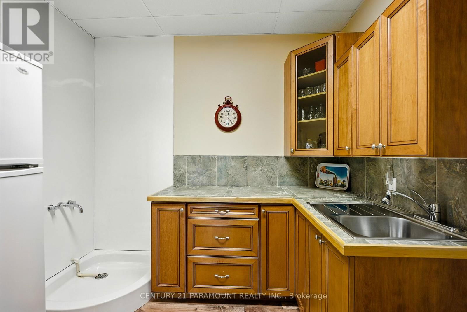 276 JEFFREY ROAD NORTH Image 44