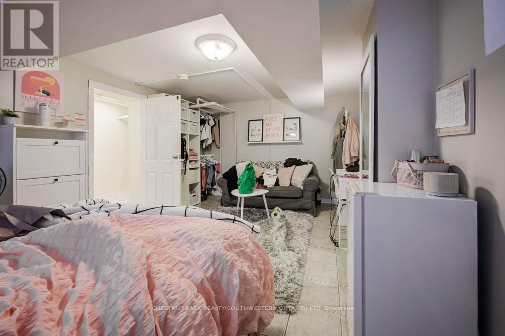 62 DORSET STREET Image 25