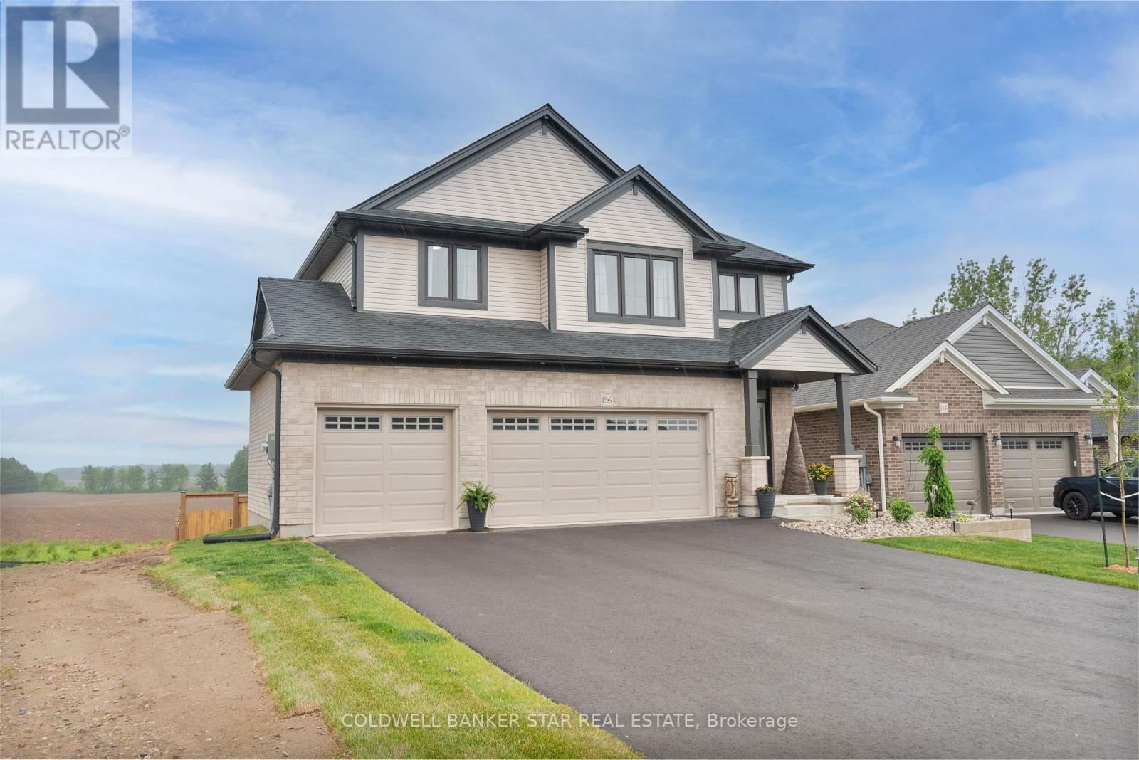 136 GRAYDON DRIVE Image 2