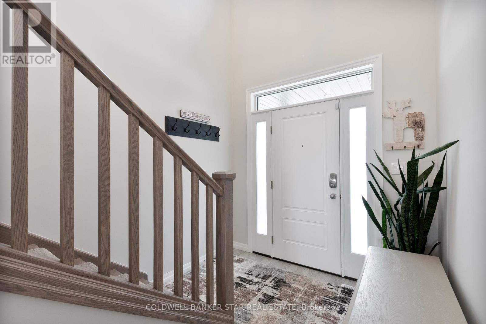 136 GRAYDON DRIVE Image 25