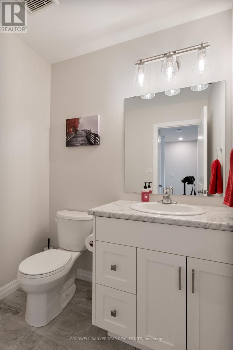 136 GRAYDON DRIVE Image 28