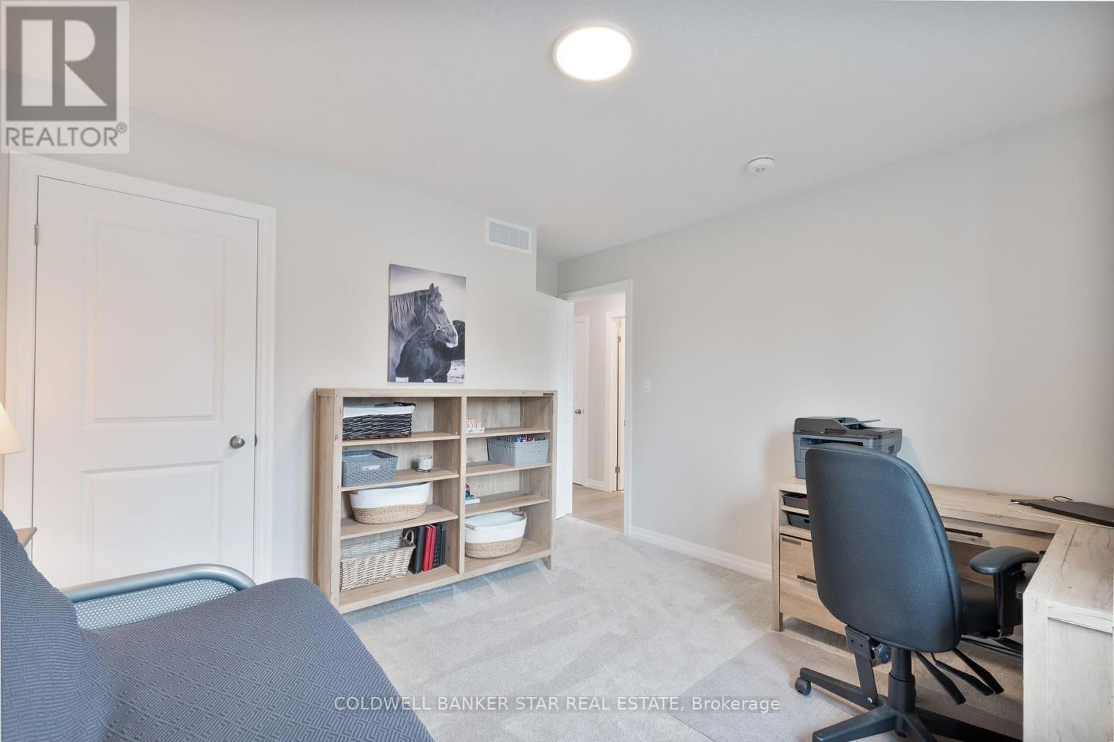 136 GRAYDON DRIVE Image 37