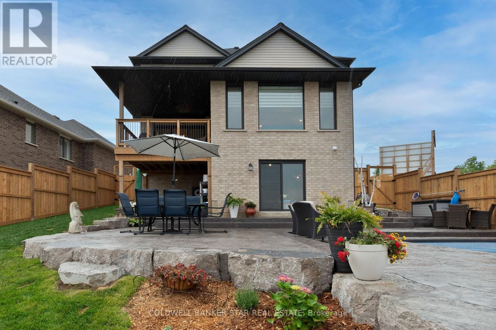 136 GRAYDON DRIVE Image 8
