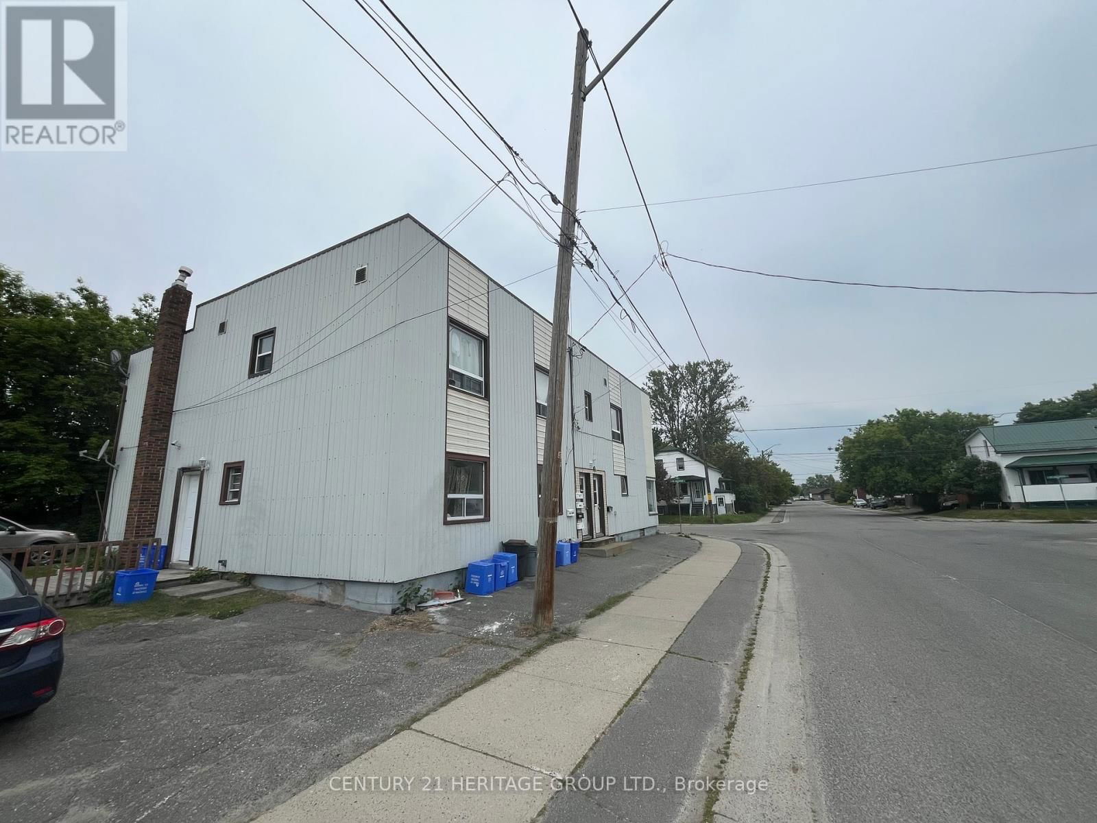 507 PERCY AVENUE Image 13