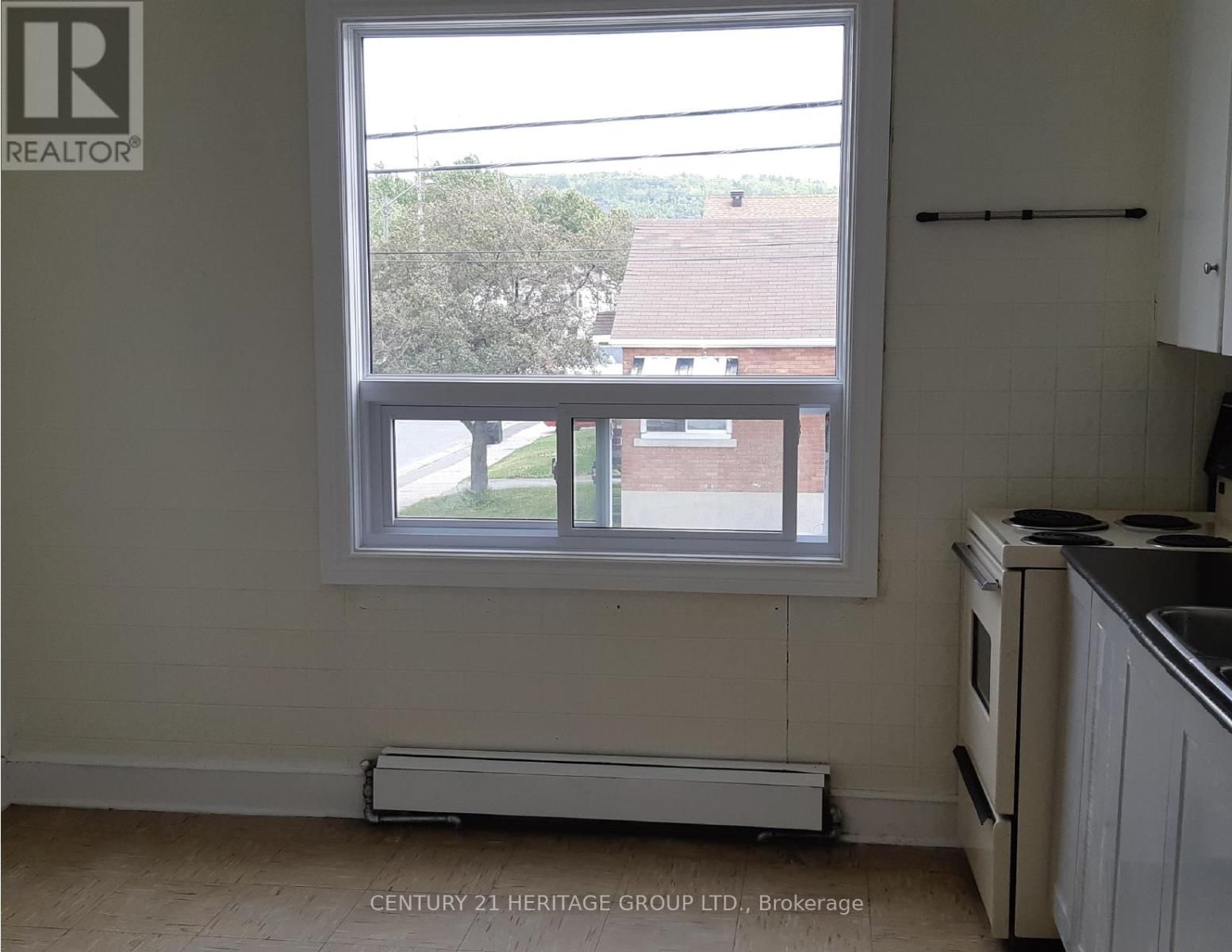 507 PERCY AVENUE Image 5