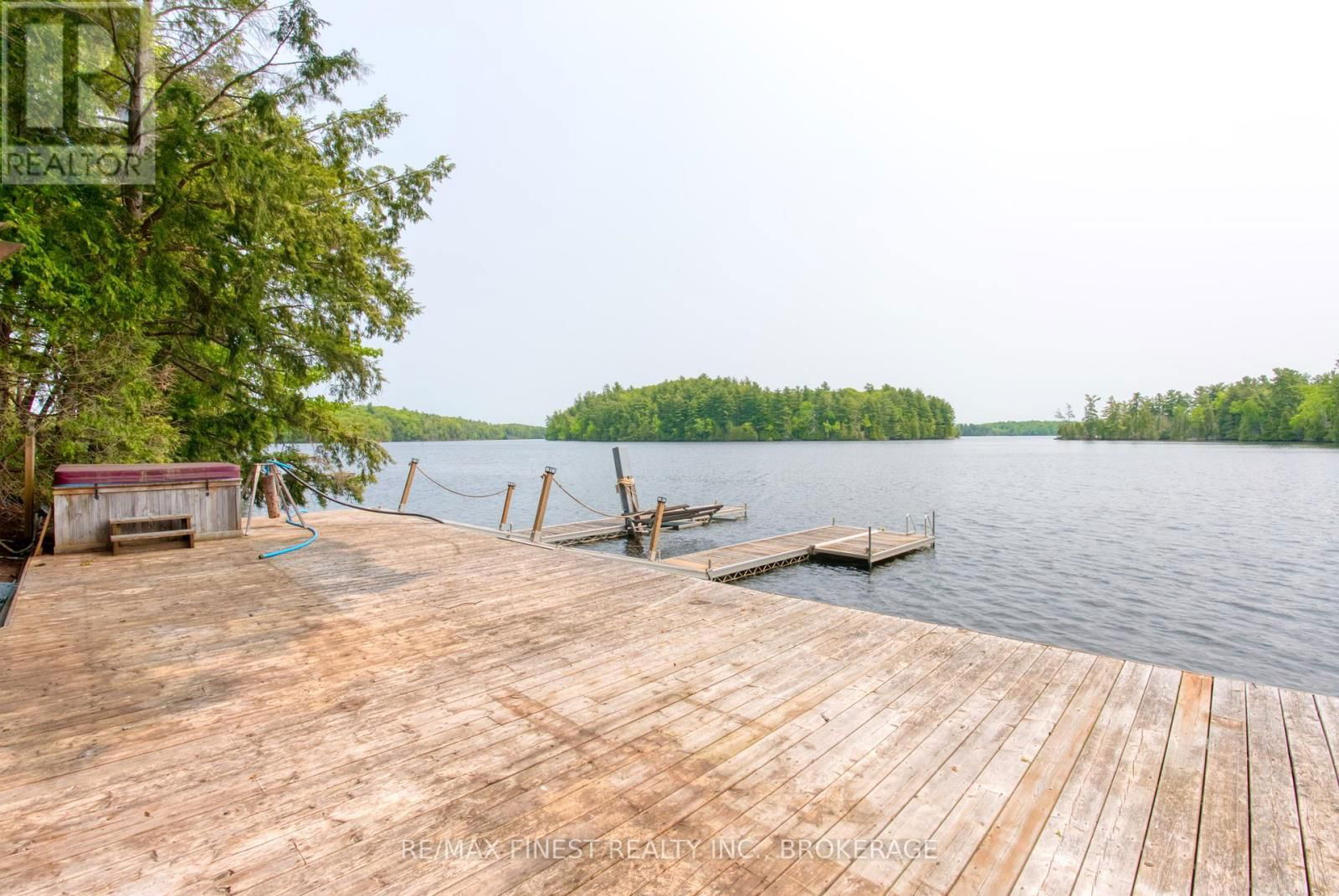 1140B POINT LANE Image 16