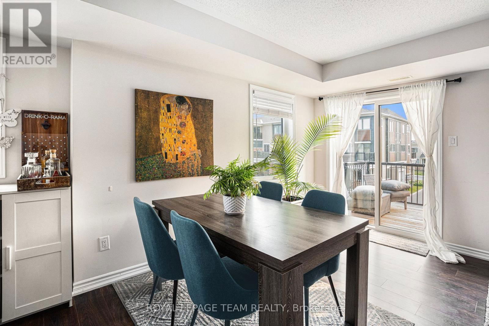 57 LYRID PRIVATE Image 9