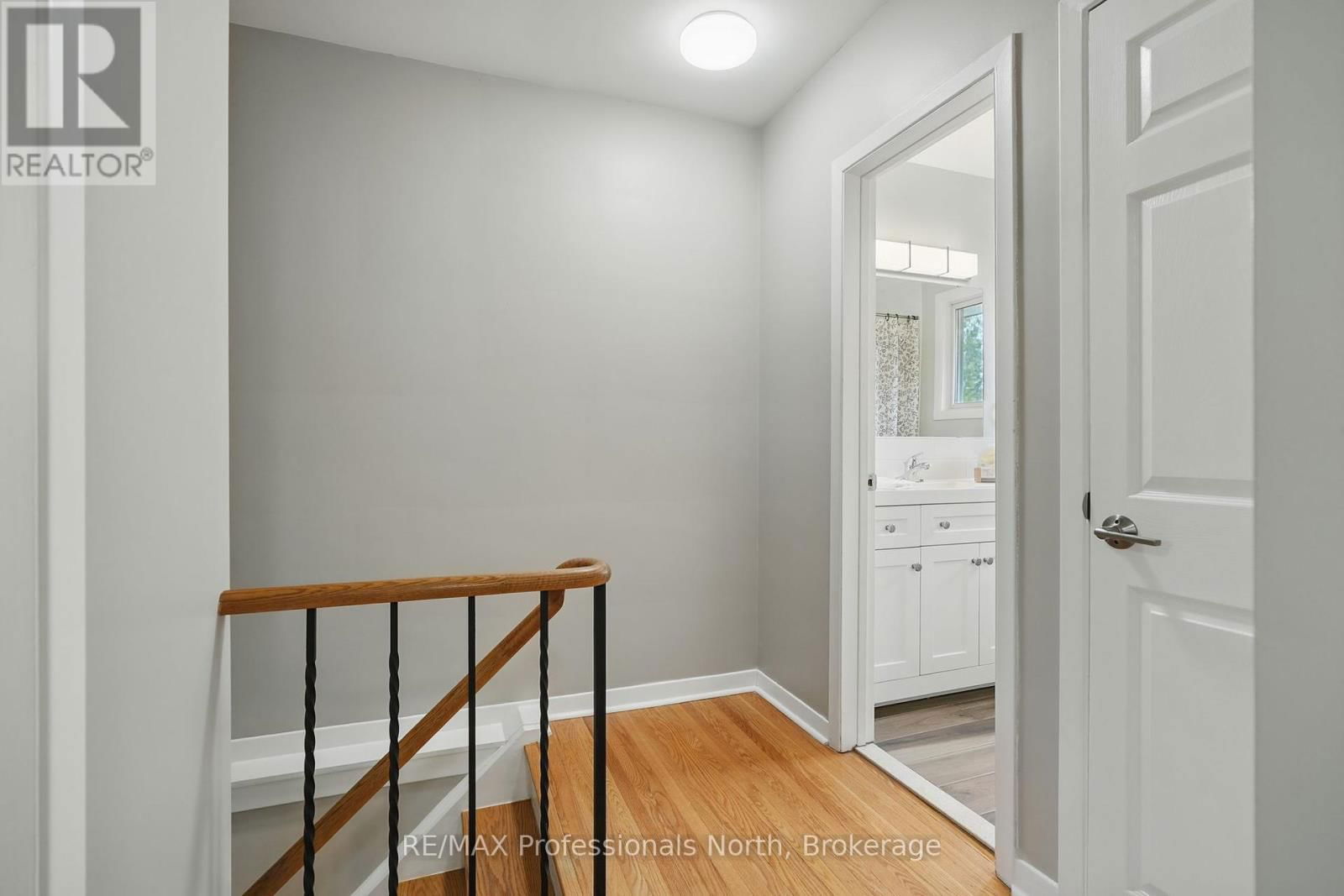 3 PLEASANT AVENUE Image 21