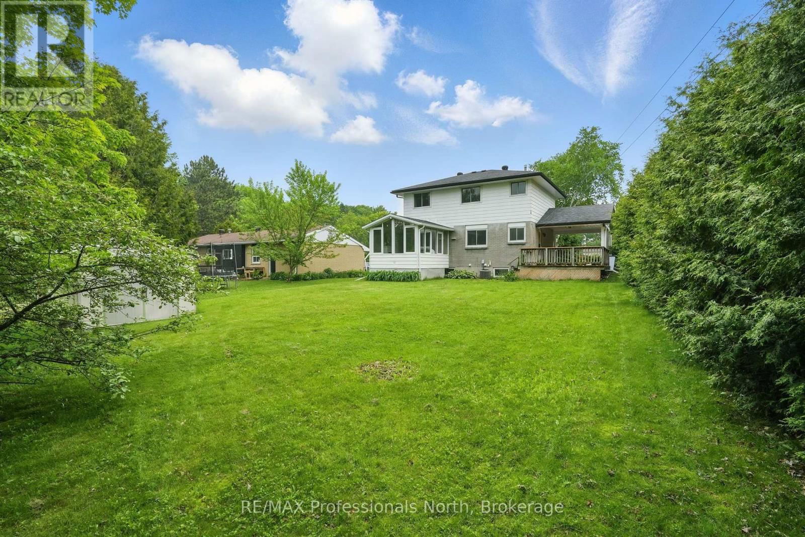 3 PLEASANT AVENUE Image 25