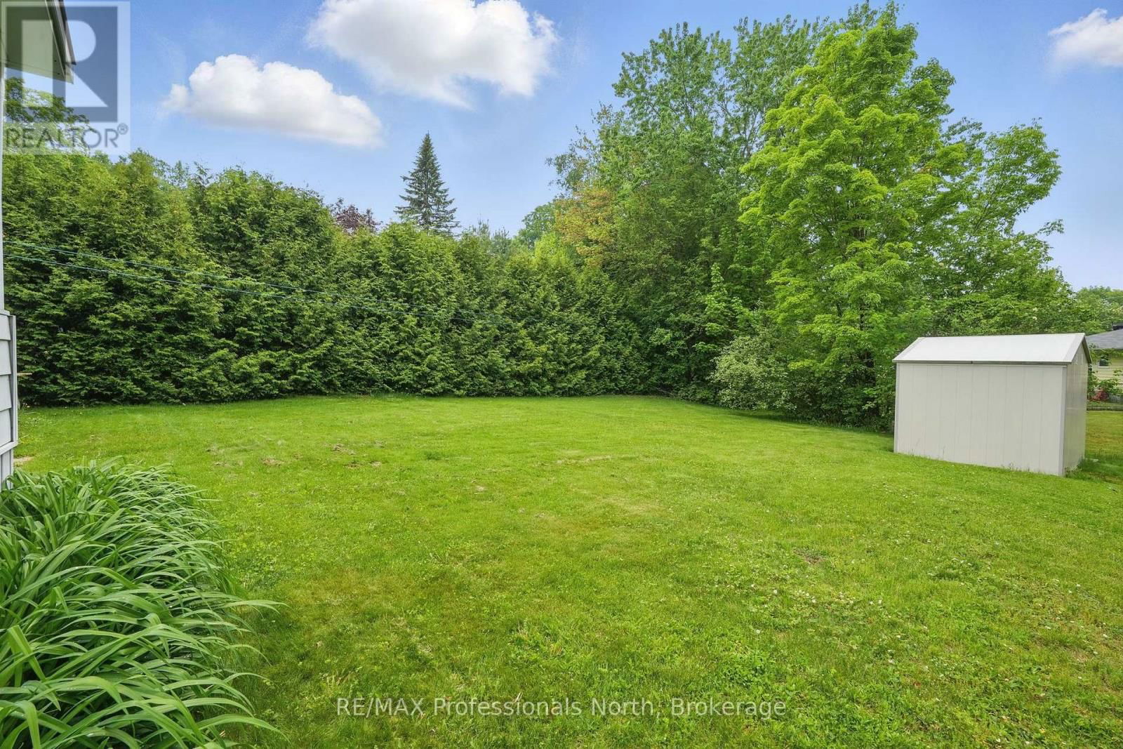 3 PLEASANT AVENUE Image 26