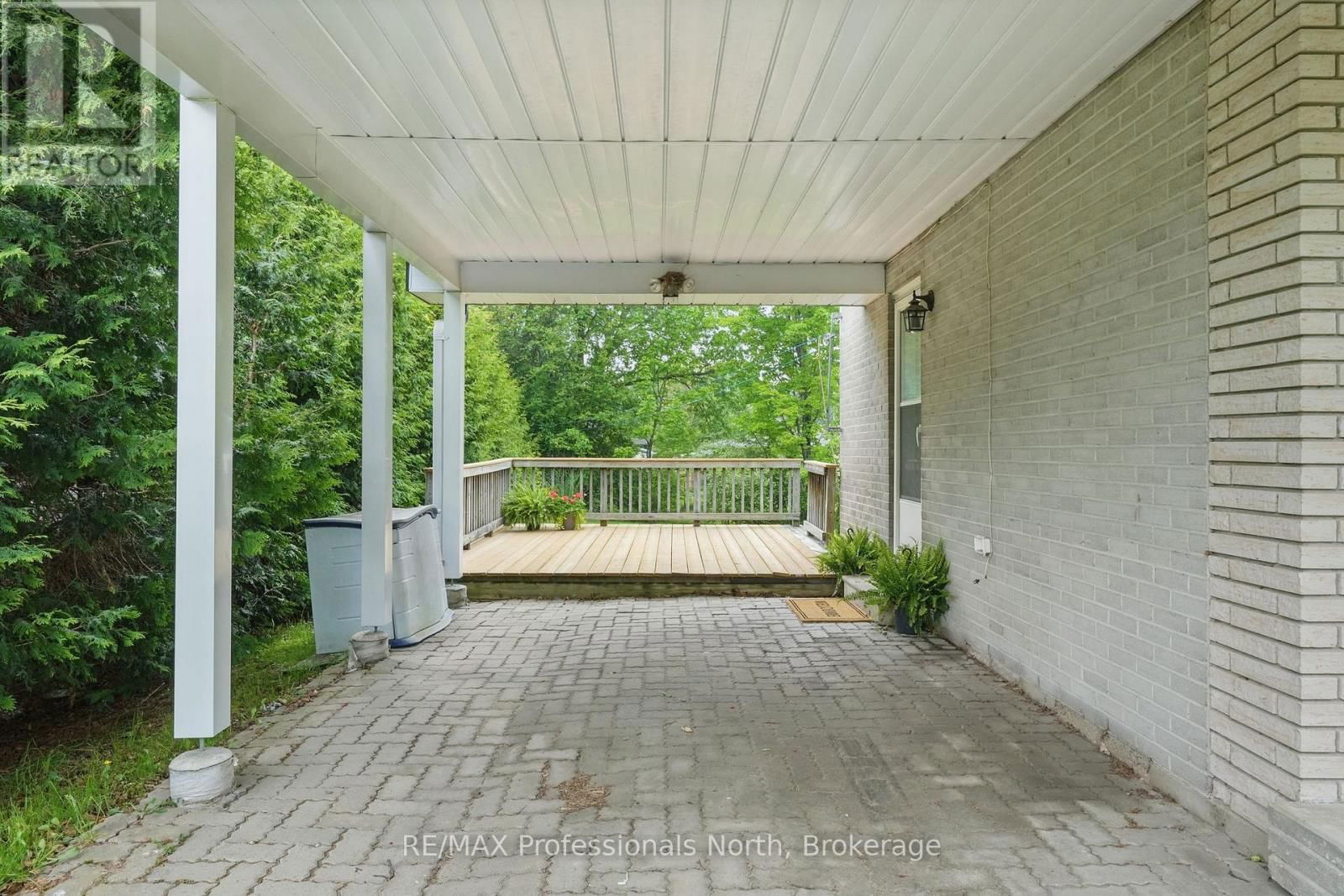 3 PLEASANT AVENUE Image 28