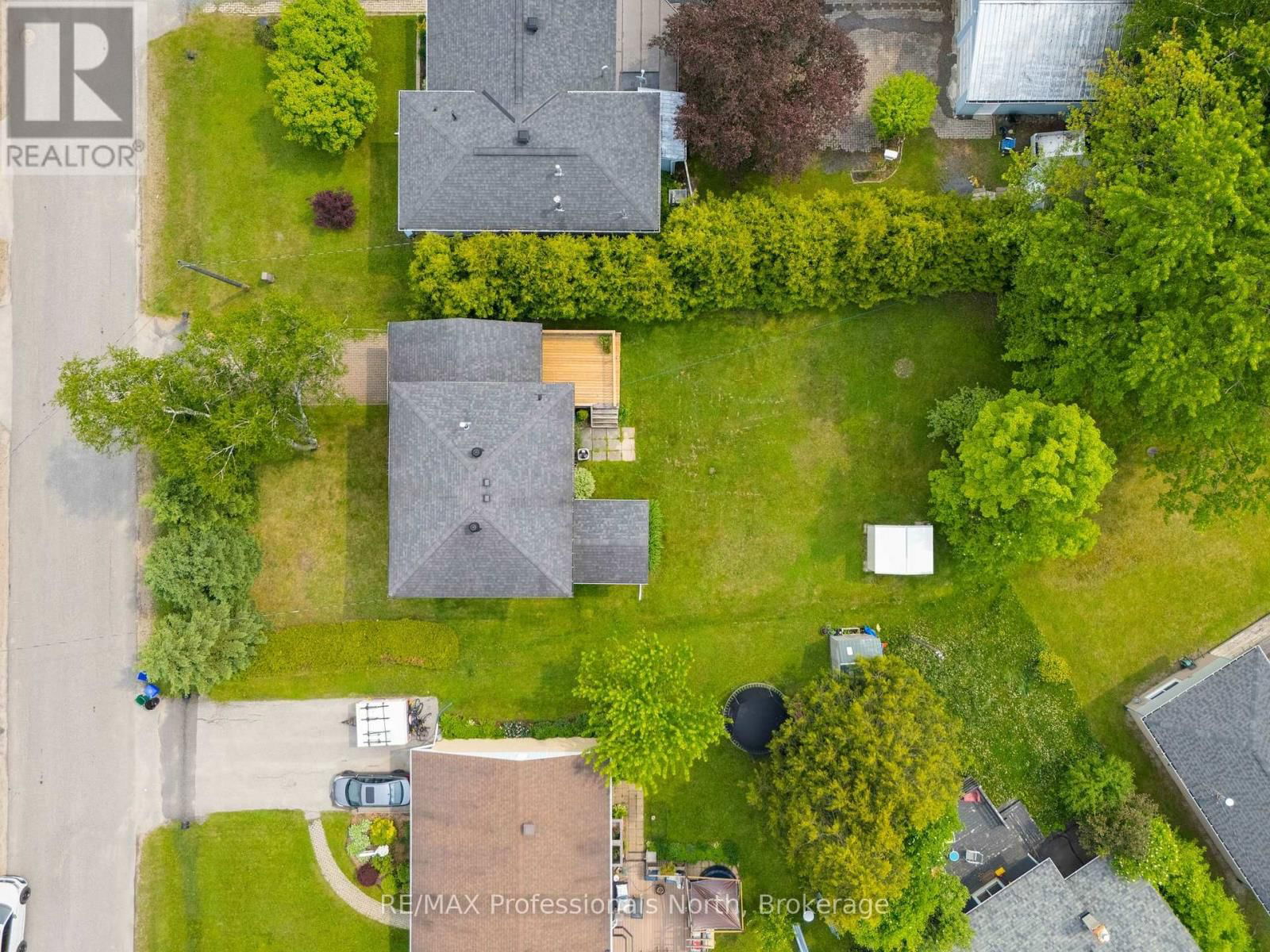 3 PLEASANT AVENUE Image 5