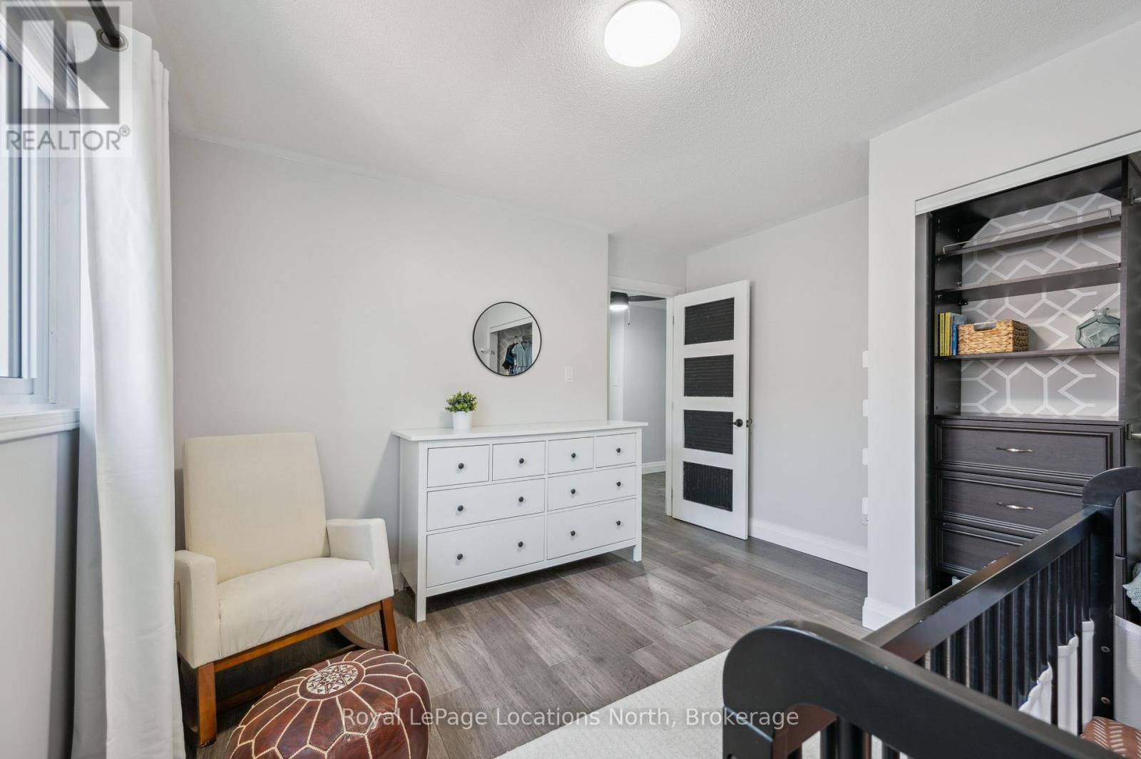81 OAK HILL DRIVE Image 25